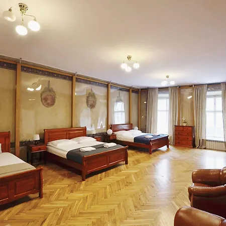 P&J Apartments Florianska-2